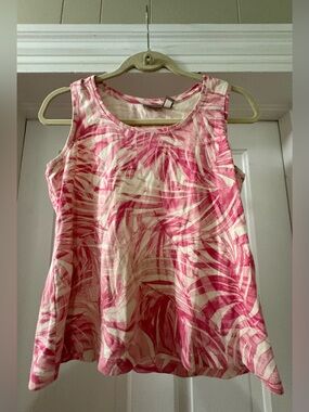 Chico's Women’s Palm Print Sleeveless Tank Top Size Medium / 1